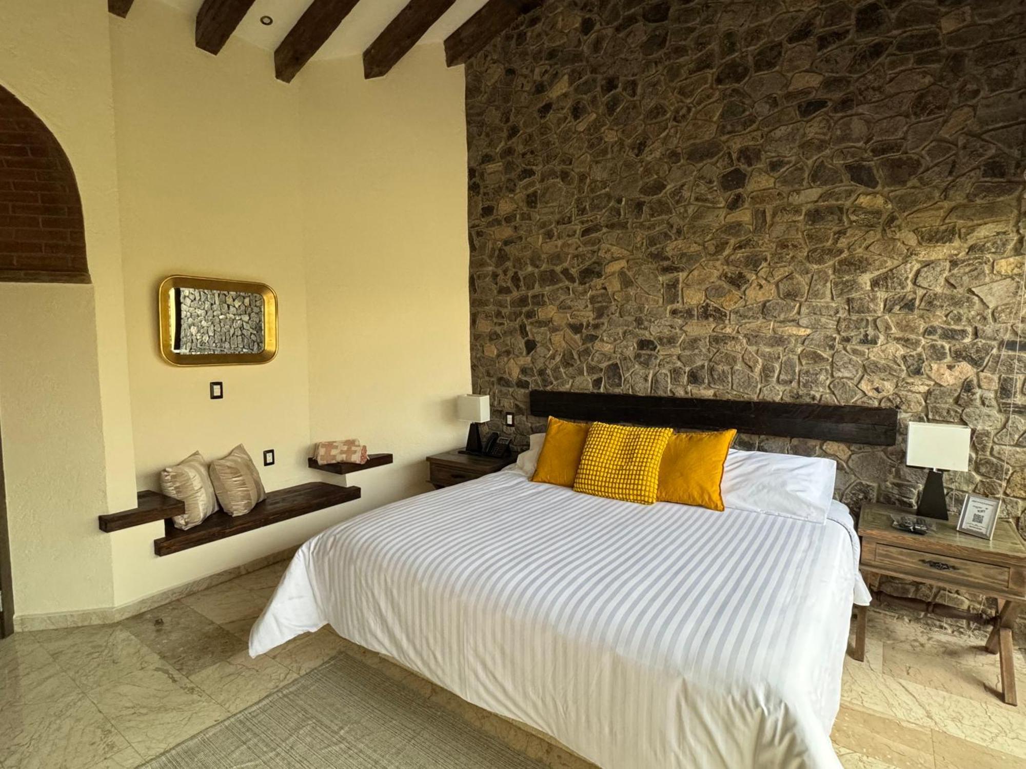 Porta Paradiso Valquirico, Albergo Boutique Santeagueda Εξωτερικό φωτογραφία